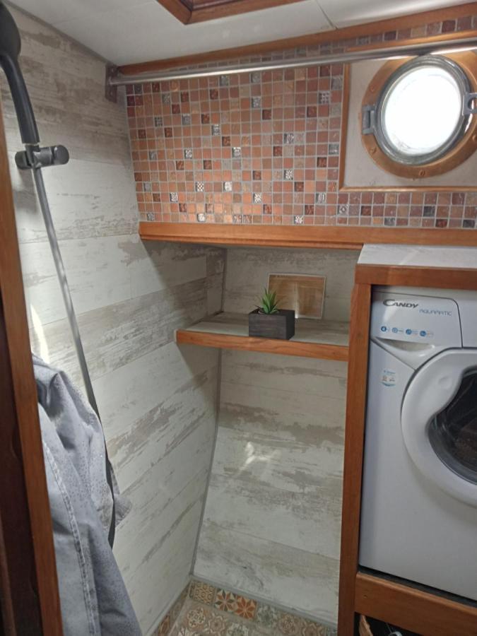 格吕桑 Bateau De Pirates酒店 外观 照片